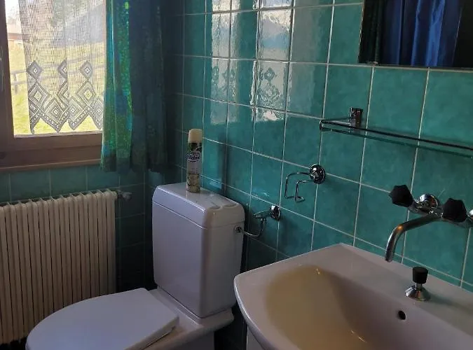 La Crettaz App Dans - Sunny 6 P アパート